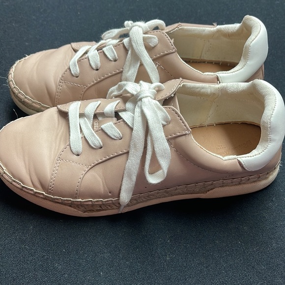 Universal Thread shoes size 7 great condition. - Picture 5 of 14